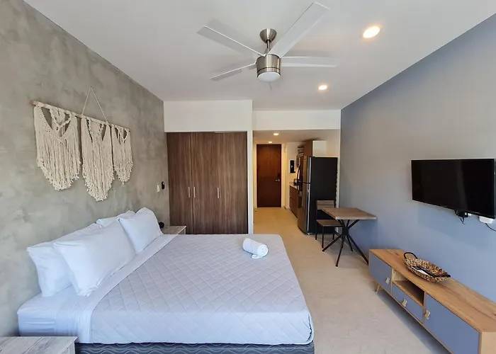 & Beautiful Studio, Roof, Cinema, Bbq, Gym, Pools, Kidszone By Yeah Apartment *
