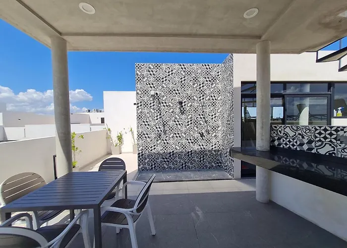& Beautiful Studio, Roof, Cinema, Bbq, Gym, Pools, Kidszone By Yeah Apartment
